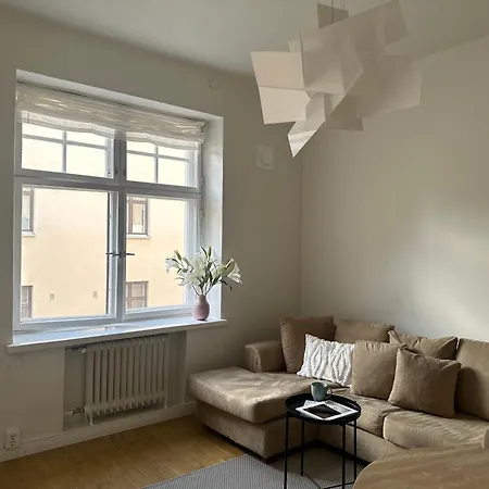 Nordic Urban Hideaway In Ullanlinna Helsinki